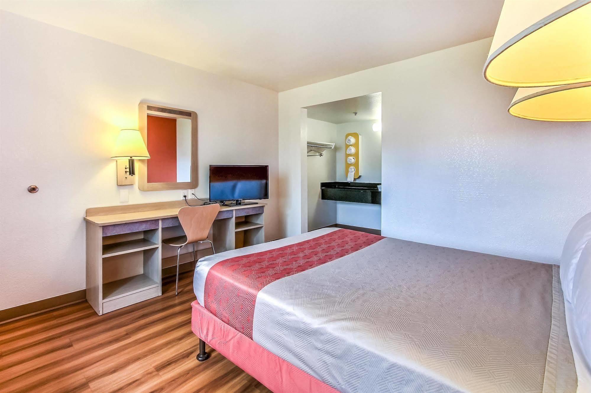 Motel 6-Salinas, Ca - North Monterey Area 외부 사진